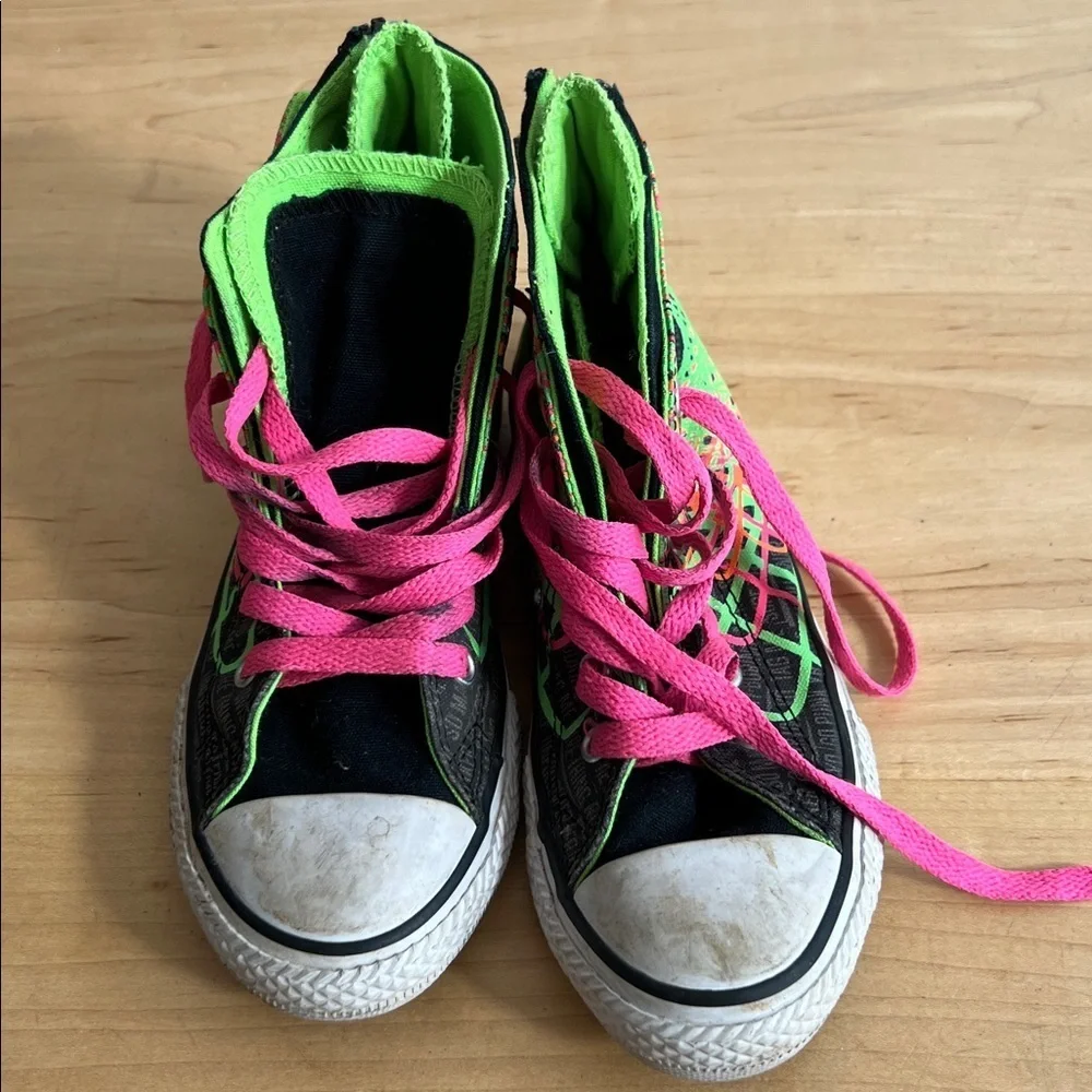 Kids High-Top Sneakers with Pink and Green Accents